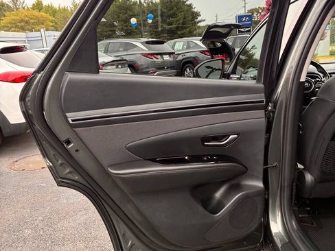 Used 2024 Hyundai Tucson Limited AWD/4WD image 24