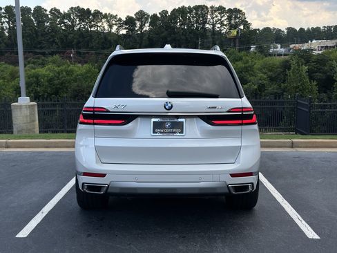 Used 2024 BMW X7 xDrive40i w/ Premium Package AWD/4WD image 6