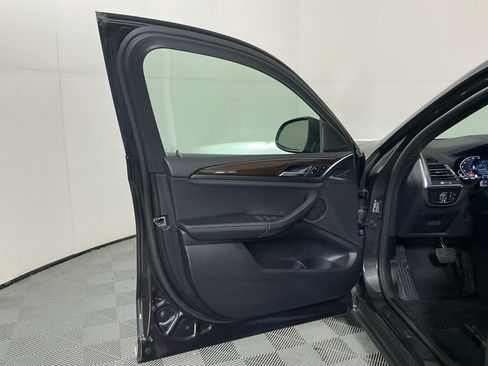 Certified 2022 BMW X4 xDrive30i w/ Premium Package 2 image 21