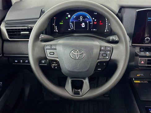Used 2026 Toyota Camry LE image 34