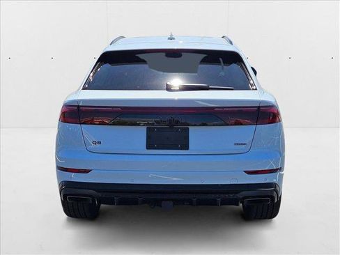 New 2025 Audi Q8 Premium Plus image 8