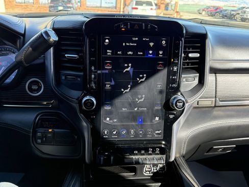 Used 2021 RAM 2500 Limited image 11