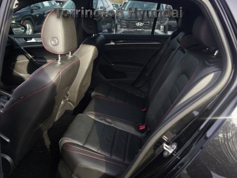 Used 2017 Volkswagen Golf 4-Door image 26