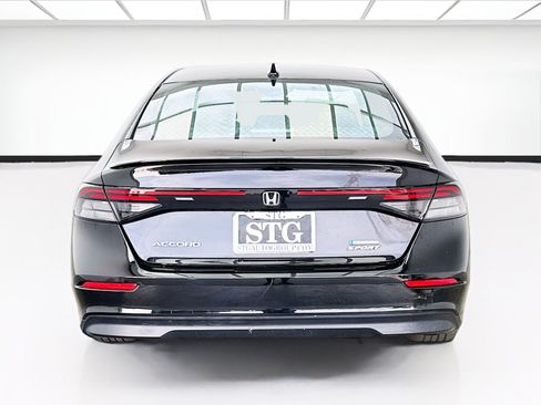 Used 2024 Honda Accord Sport image 5