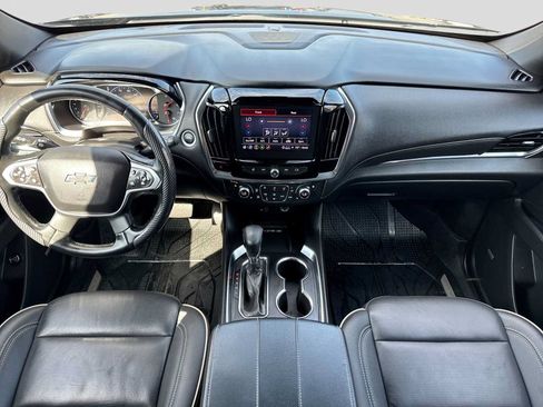 Used 2023 Chevrolet Traverse Premier w/ Redline Edition AWD/4WD image 14