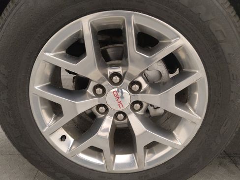Used 2015 GMC Sierra 1500 SLT w/ SLT Crew Cab Value Package AWD/4WD image 31