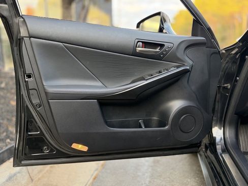 Used 2023 Lexus IS 300 w/ Premium Package image 28