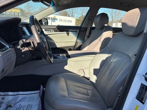 Used 2018 Genesis G80 3.8 image 15