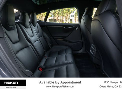 Used 2020 Tesla Model S Long Range Plus image 28