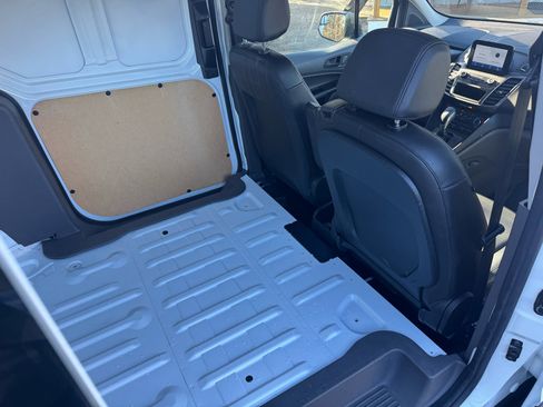 Used 2022 Ford Transit Connect XL image 27