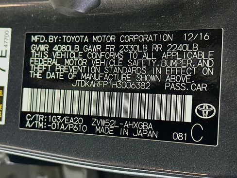Used 2017 Toyota Prius Prime Advanced image 12