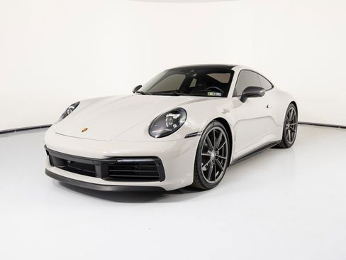 Certified 2024 Porsche 911 Carrera T image 6