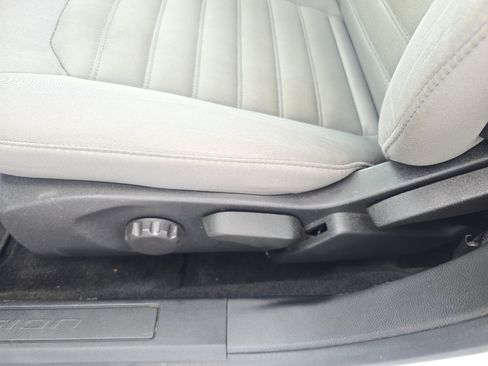 Used 2015 Ford Fusion S FWD image 16