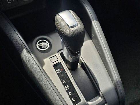 New 2025 Nissan Kicks Play S image 12