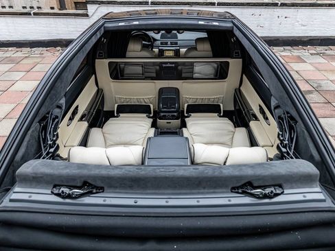 Used 2009 Maybach 62 S RWD image 76