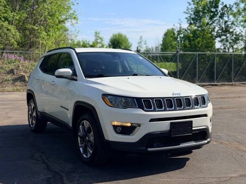 Used 2021 Jeep Compass Limited AWD/4WD image 3