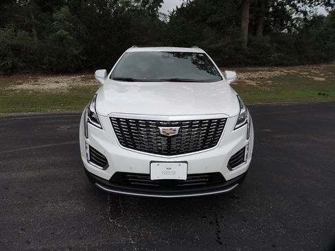 New 2026 Cadillac XT5 Premium Luxury image 2