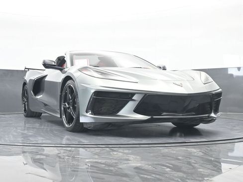 Used 2023 Chevrolet Corvette Stingray Convertible w/ 1LT image 65