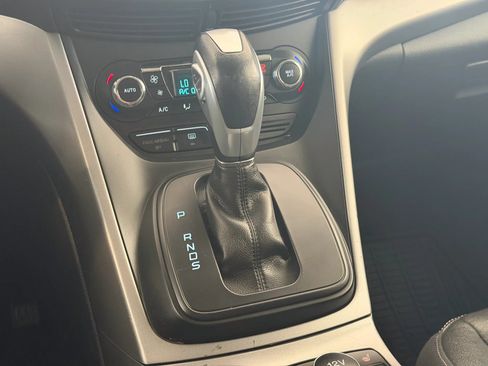 Used 2014 Ford Escape SE w/ Equipment Group 201A FWD image 28