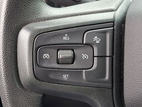 Used 2024 Chevrolet Silverado 1500 Custom Trail Boss AWD/4WD image 21
