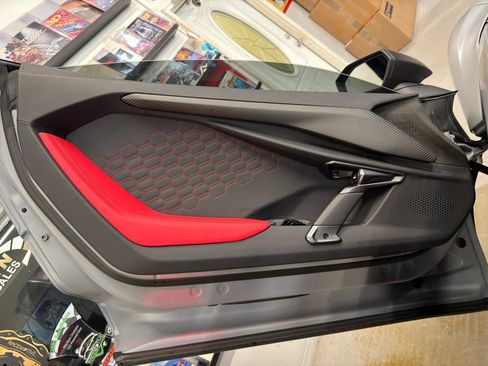 Used 2024 Lamborghini Revuelto AWD/4WD image 28