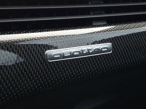 Used 2022 Audi S4 Premium image 29