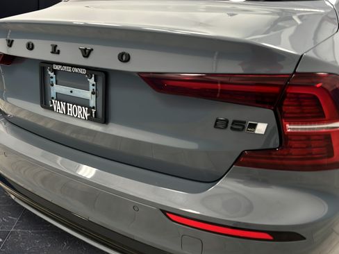 Used 2024 Volvo S60 B5 Plus AWD/4WD image 32