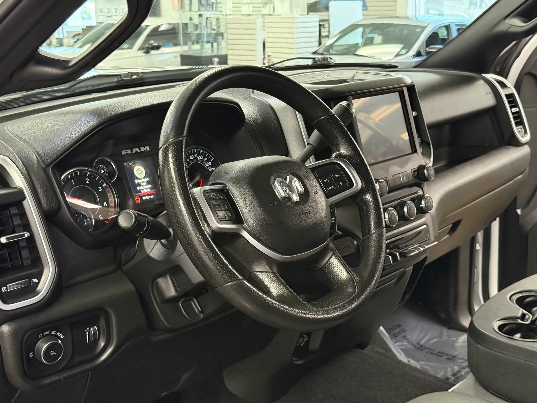 Used 2022 RAM 2500 Big Horn AWD/4WD image 17