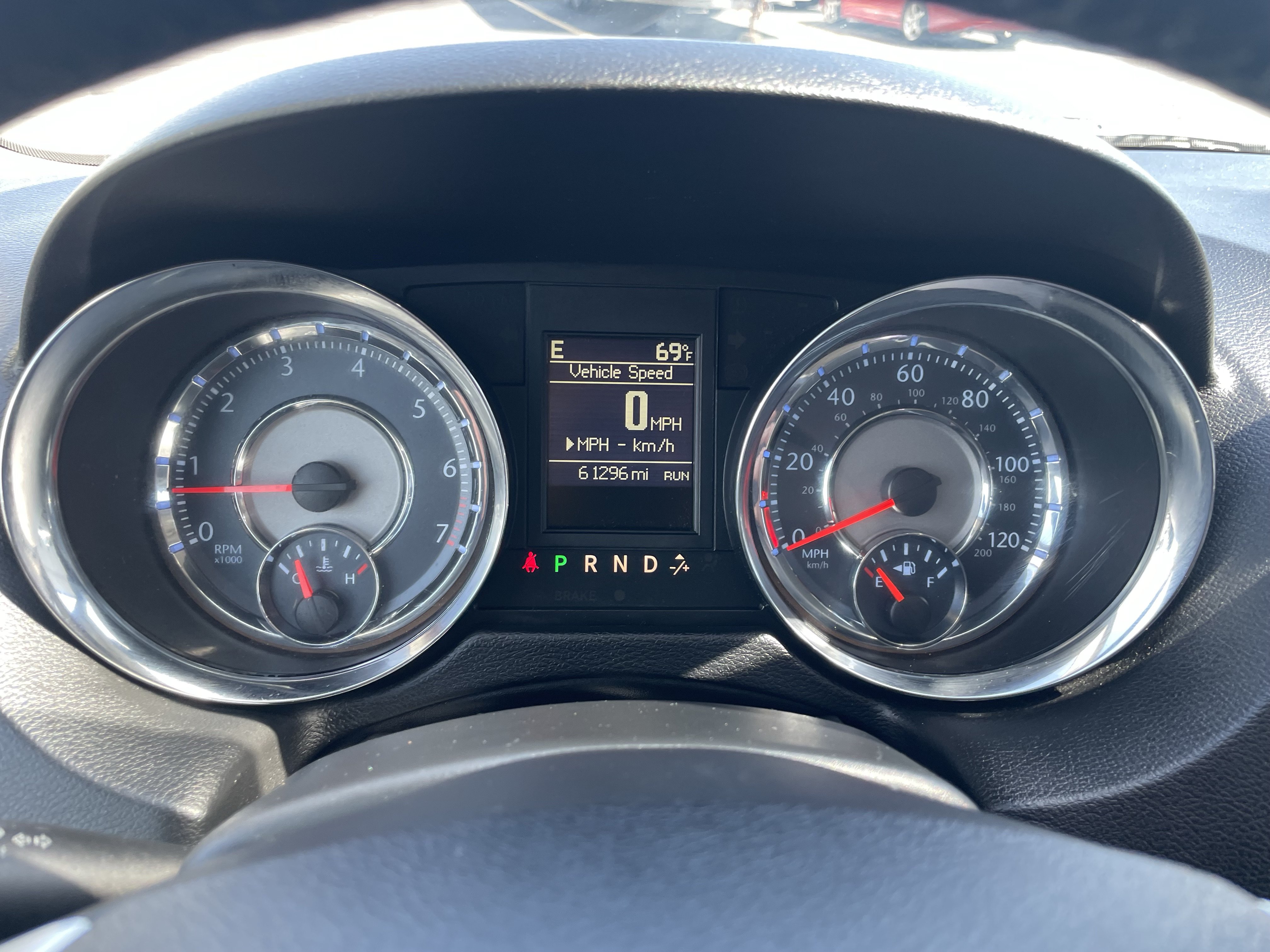 Used 2016 Chrysler Town & Country Touring FWD image 18