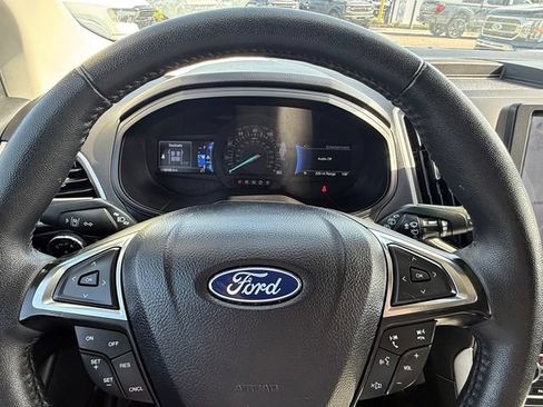 Certified 2024 Ford Edge SEL w/ Convenience Package AWD/4WD image 18