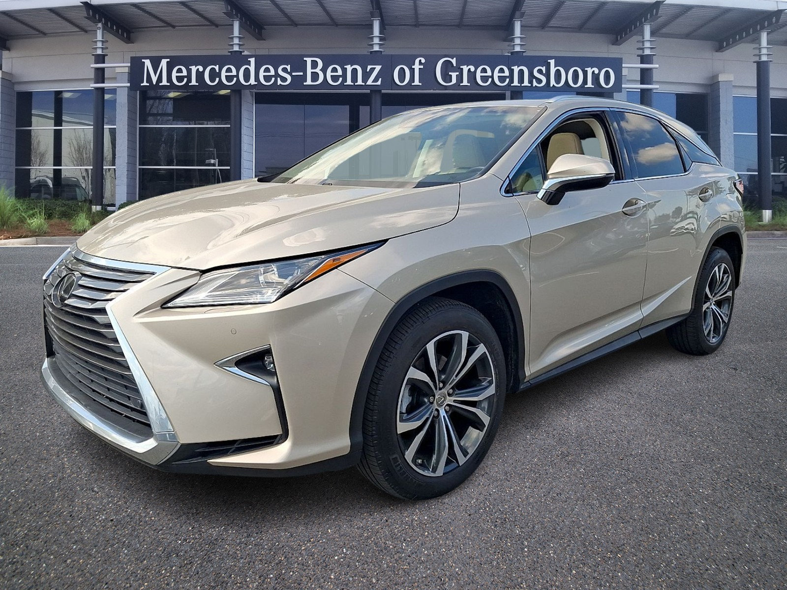 Used 2017 Lexus RX 350 AWD w/ Premium Package image 3