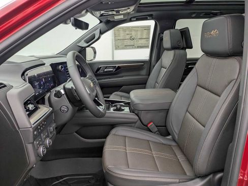 New 2026 Chevrolet Tahoe High Country image 18