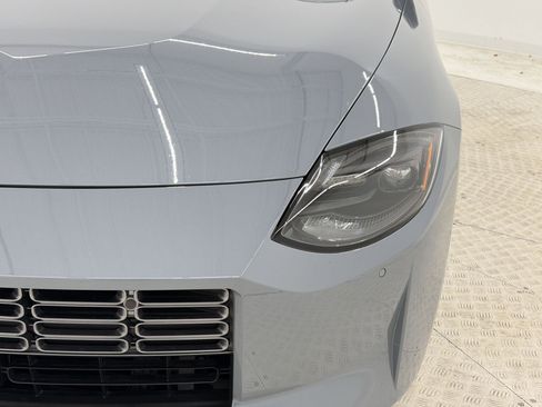 Used 2024 Nissan Z Performance w/ Floor Mat Package RWD image 11