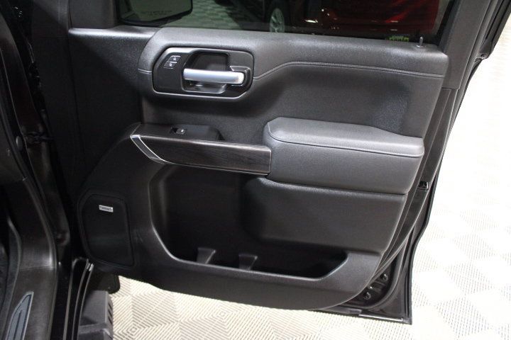 Used 2021 Chevrolet Silverado 1500 LTZ AWD/4WD image 25