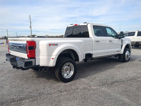Used 2025 Ford F450 King Ranch w/ Chrome Package image 3