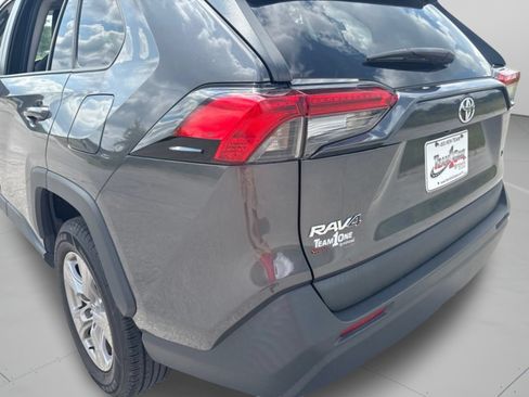 Used 2024 Toyota RAV4 XLE FWD image 27