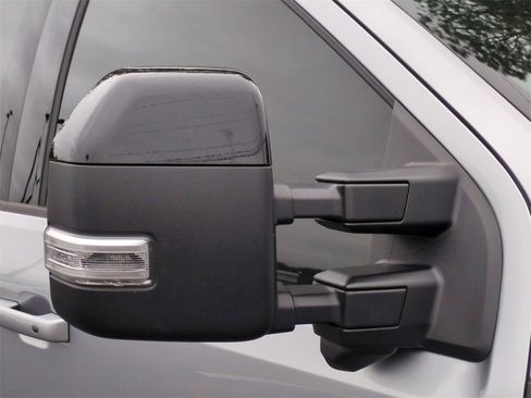 Certified 2024 Ford F250 Lariat w/ Sport Appearance Package image 12