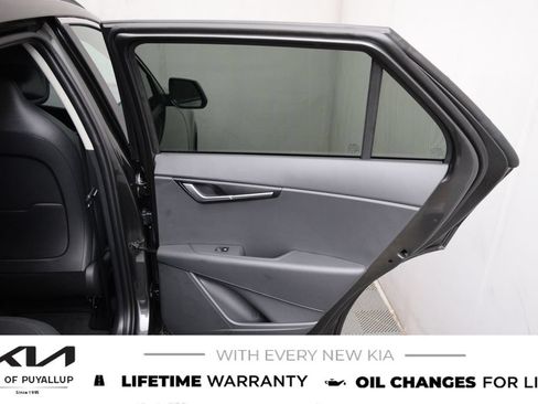 New 2026 Kia Niro LX FWD image 13