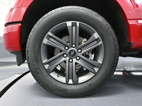 Used 2023 Ford F150 Lariat w/ Equipment Group 502A High AWD/4WD image 19
