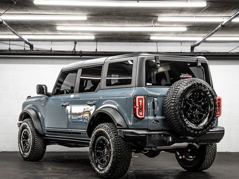 Used 2021 Ford Bronco First Edition image 3