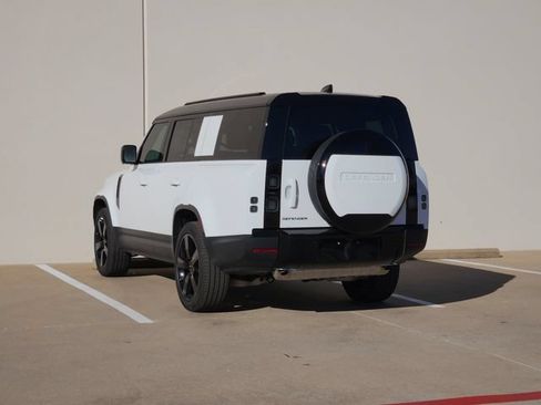 Used 2026 Land Rover Defender 130 S AWD/4WD image 3