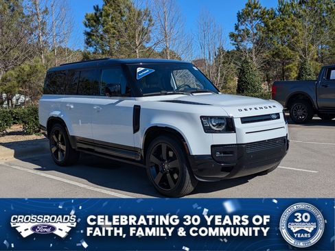 Used 2023 Land Rover Defender 130 X-Dynamic SE AWD/4WD image 1