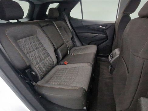 Used 2022 Chevrolet Equinox LT w/ LPO, Floor Liner Package image 52