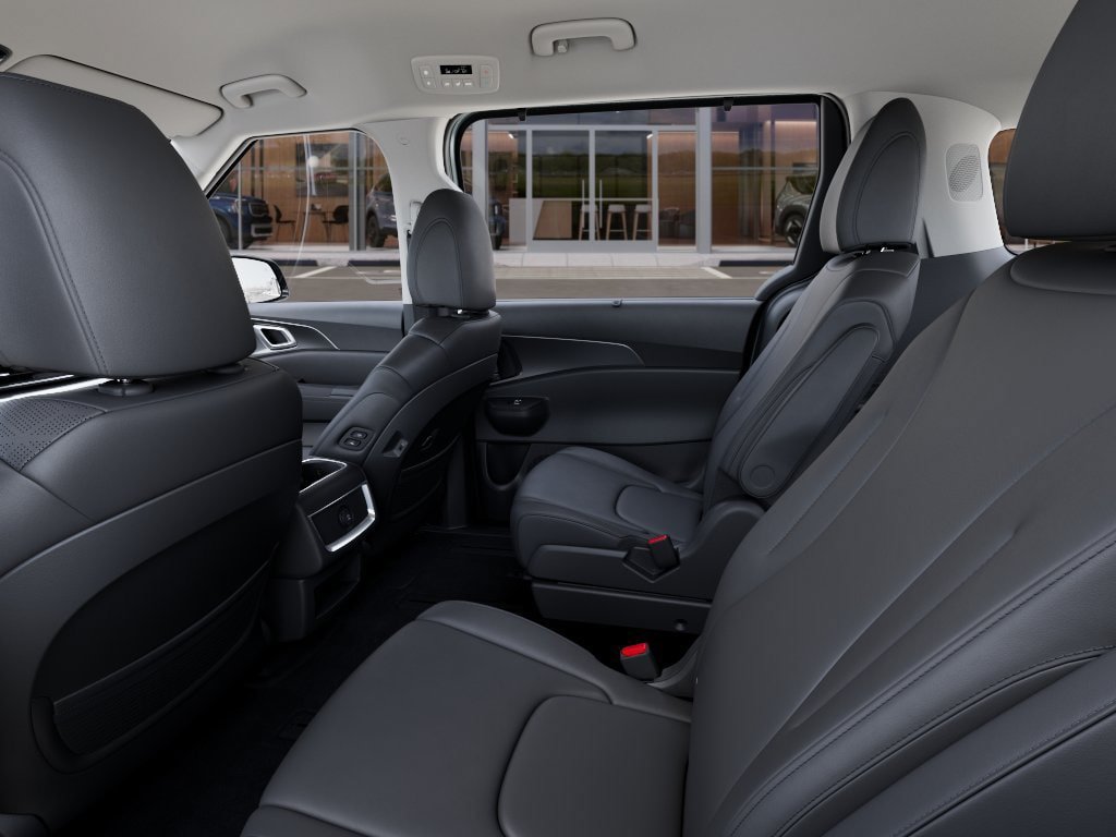 New 2027 Kia Carnival EX w/ Dark Edition Package FWD image 18
