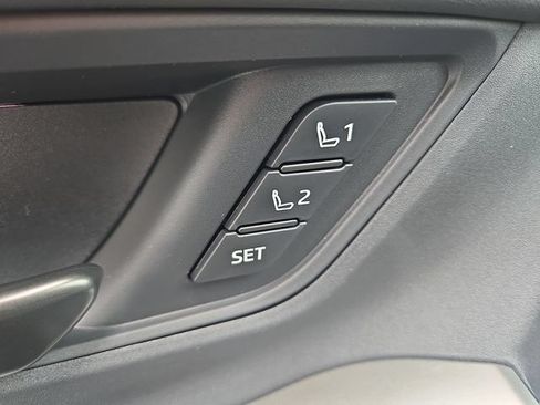 New 2026 Toyota C-HR AWD/4WD image 11