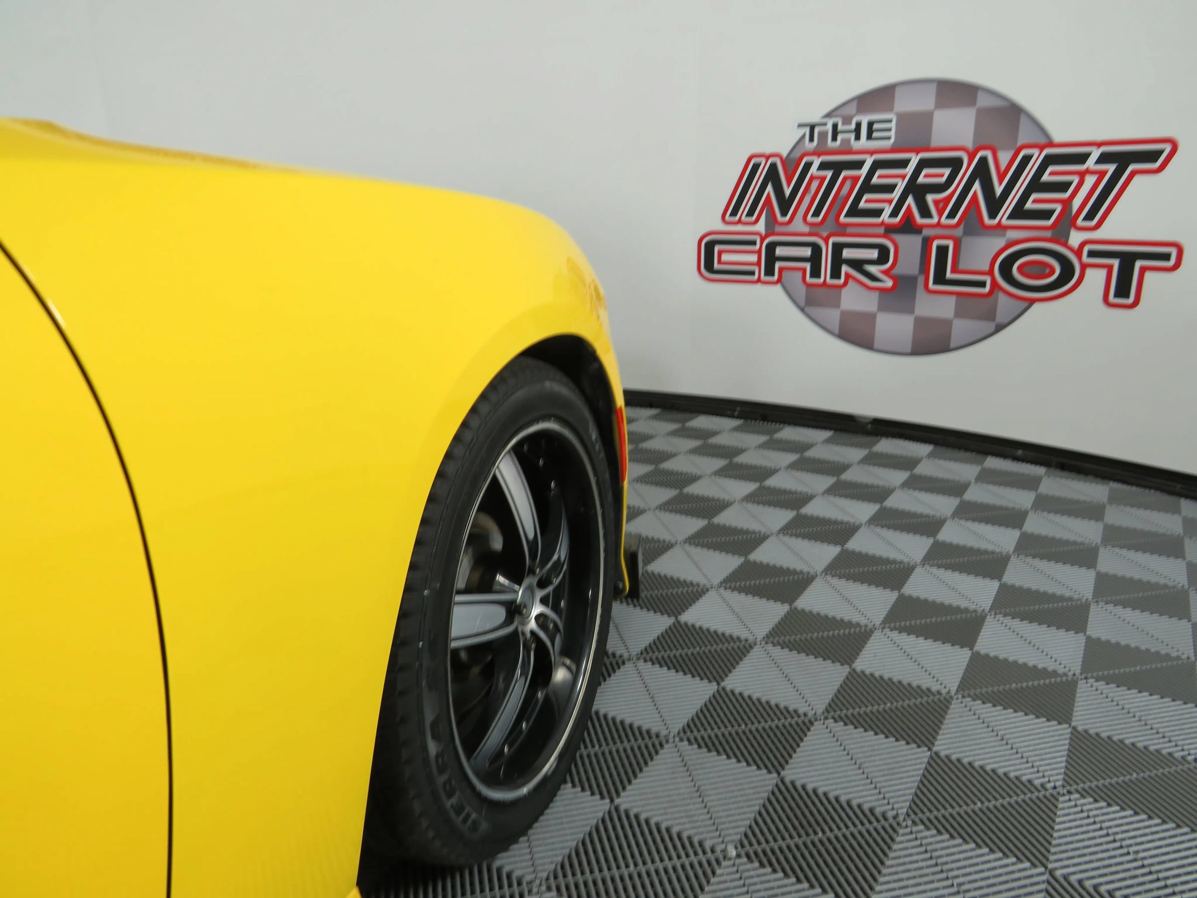 Used 2017 Dodge Charger R/T RWD image 36
