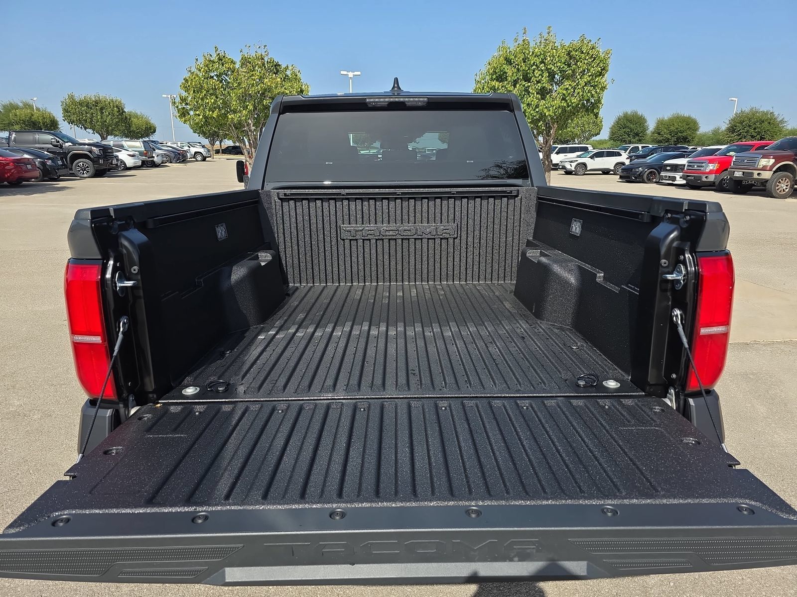 New 2026 Toyota Tacoma SR AWD/4WD image 29