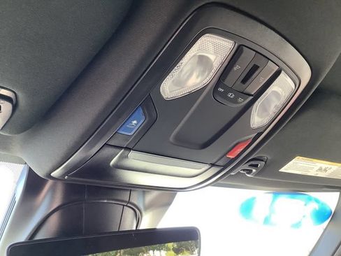 Used 2025 RAM 2500 Big Horn AWD/4WD image 19