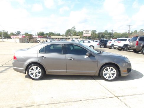 Used 2012 Ford Fusion SE image 5