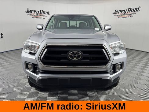 Used 2021 Toyota Tacoma SR5 w/ SR5 Appearance Package (SM) RWD image 6